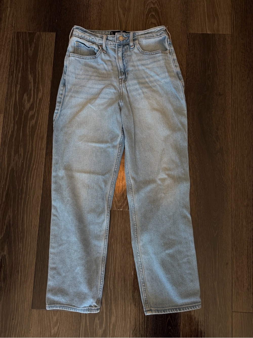 Hollister Ultra high rise vintage straight denim jeans women’s size 1R